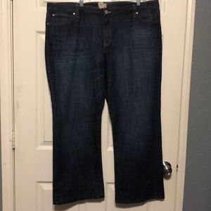 EUC Gap Size 20 Curvy Flare Jeans